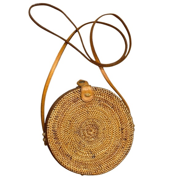 Novum Crafts Round Rattan Wicker Boho Summer Beach Crossbody Bag - Picture 7 of 9